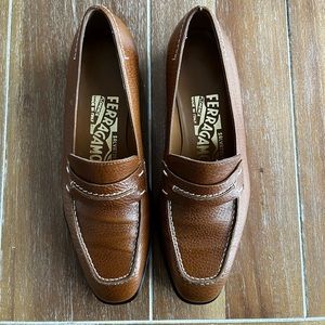 Salvatore Ferragamo Loafers size 4 and narrow